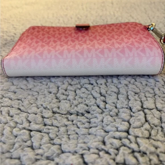 NWOT Michael Kors Ombre Pink Zip Wristlet Clutch Wallet Dragonfruit Pink - Picture 5 of 6